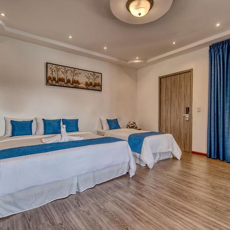 Swans Cay Hotel Bocas Town Dış mekan fotoğraf