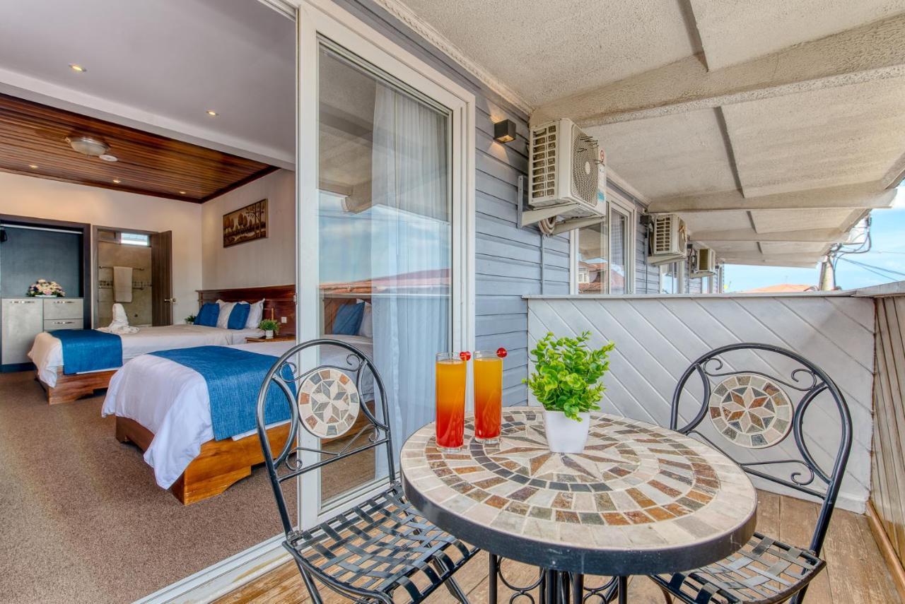 Swans Cay Hotel Bocas Town Dış mekan fotoğraf