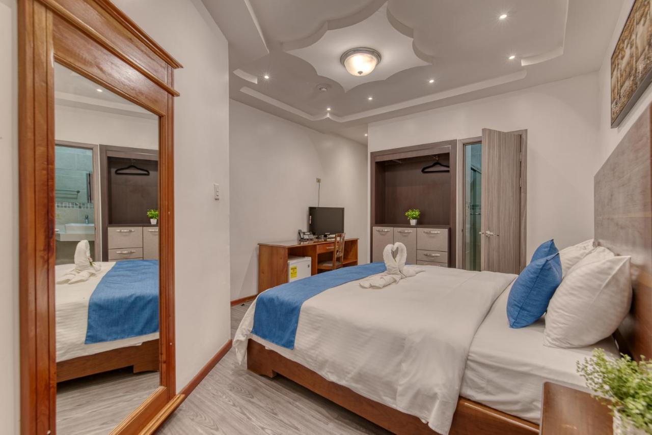 Swans Cay Hotel Bocas Town Dış mekan fotoğraf