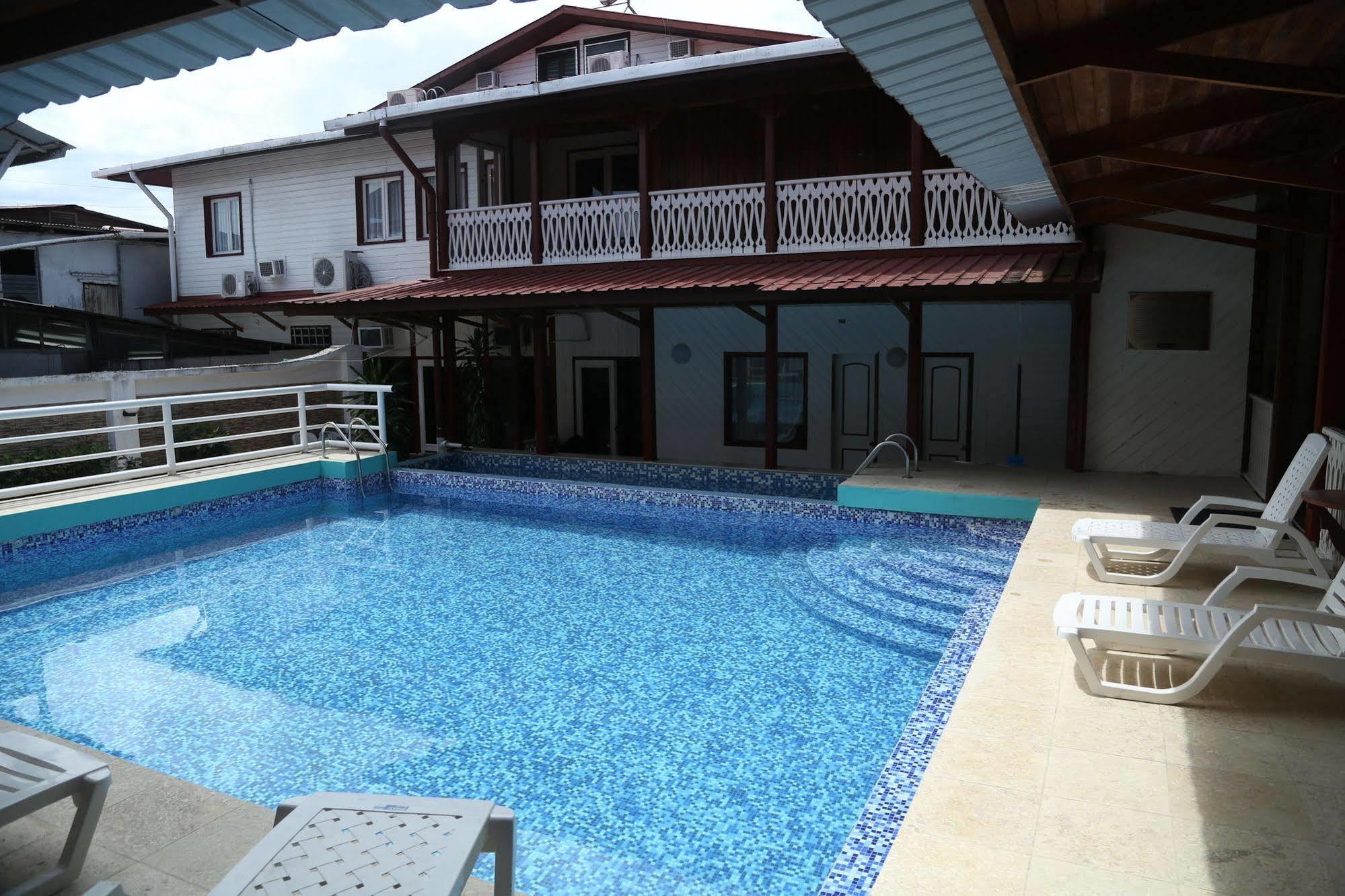Swans Cay Hotel Bocas Town Dış mekan fotoğraf